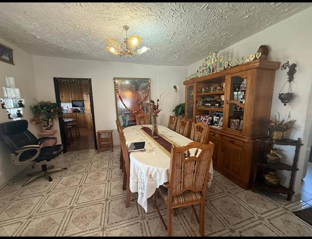 4 BEDROOM HOUSE FOR SALE IN UMHLATUZANA